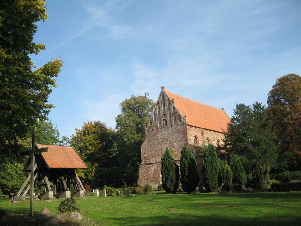 Kirche in Behrenhoff