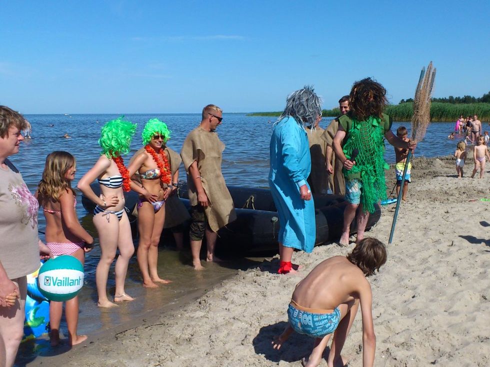 Neptunbesuch am Strand von Mönkebude zum Strandfest