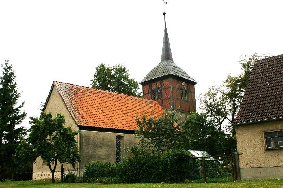 Kirche Jatznick (1)