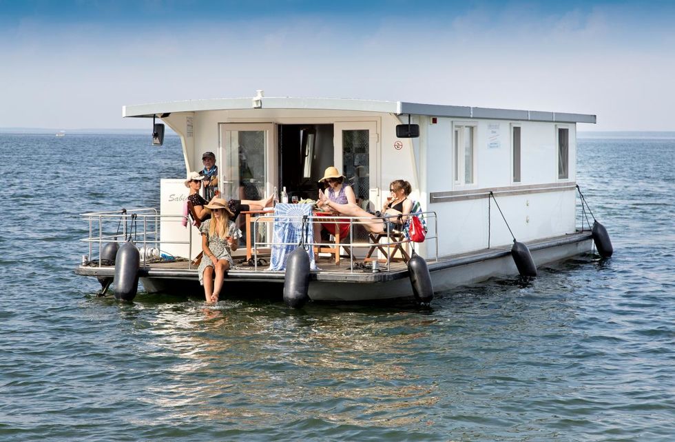 Riverlodge® operated by KUHNLE-TOURS – schwimmende Ferienwohnungen