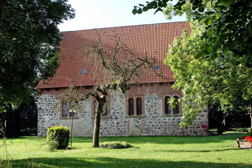 Feldsteinkirche Schlatkow