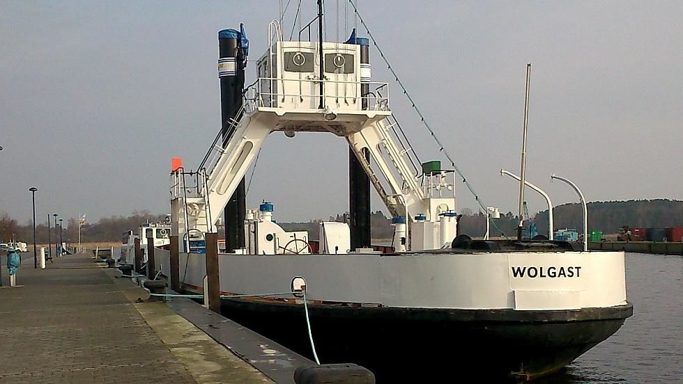Fährschiff "Stralsund" im Wolgaster Hafen